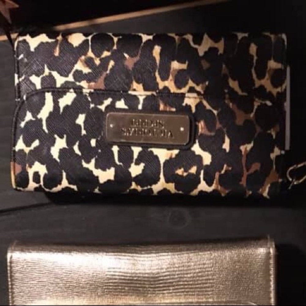 Cheetah Victoria secret wallet